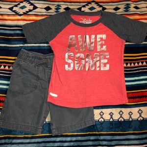 Size 4T Jumping Beans boys set